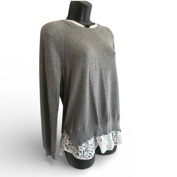 Joie Gray Knit Top with White Lace Trim Size S - Gray - Picture 2 of 10